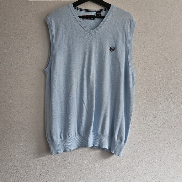 Chaps Men's Blue Sleeveless Sweater Vest - Size  L - New Light Blue Sky Blue - Picture 1 of 4